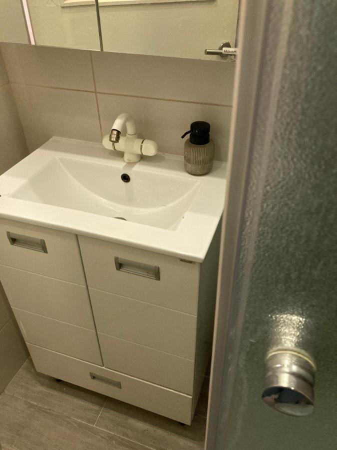 Apartman Tilia Belgrado Buitenkant foto
